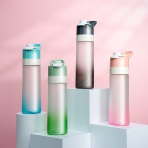 Garrafa Plástica de 650ml com Borrifador MB6599